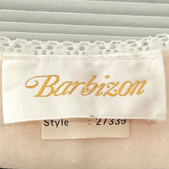 Vintage Peach Barbizon Cottage Core Satin Gown with Lace Trim Sz Small Petite - Picture 14 of 16